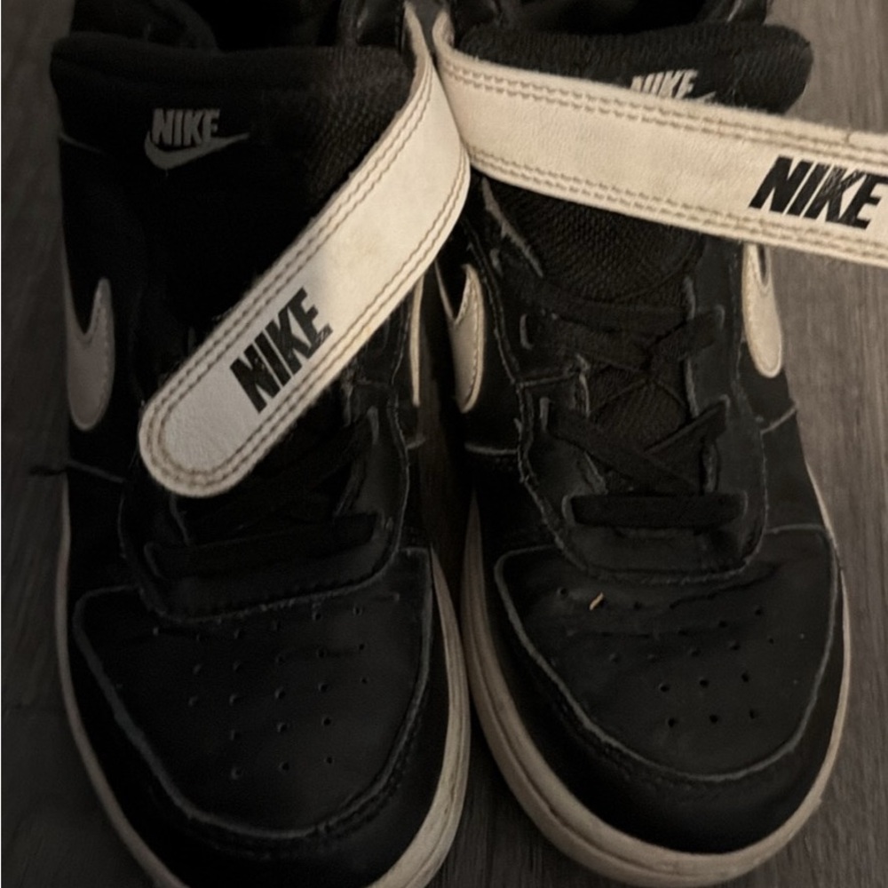 Nike Kids Black and White Strap Mid-Top Sneakers